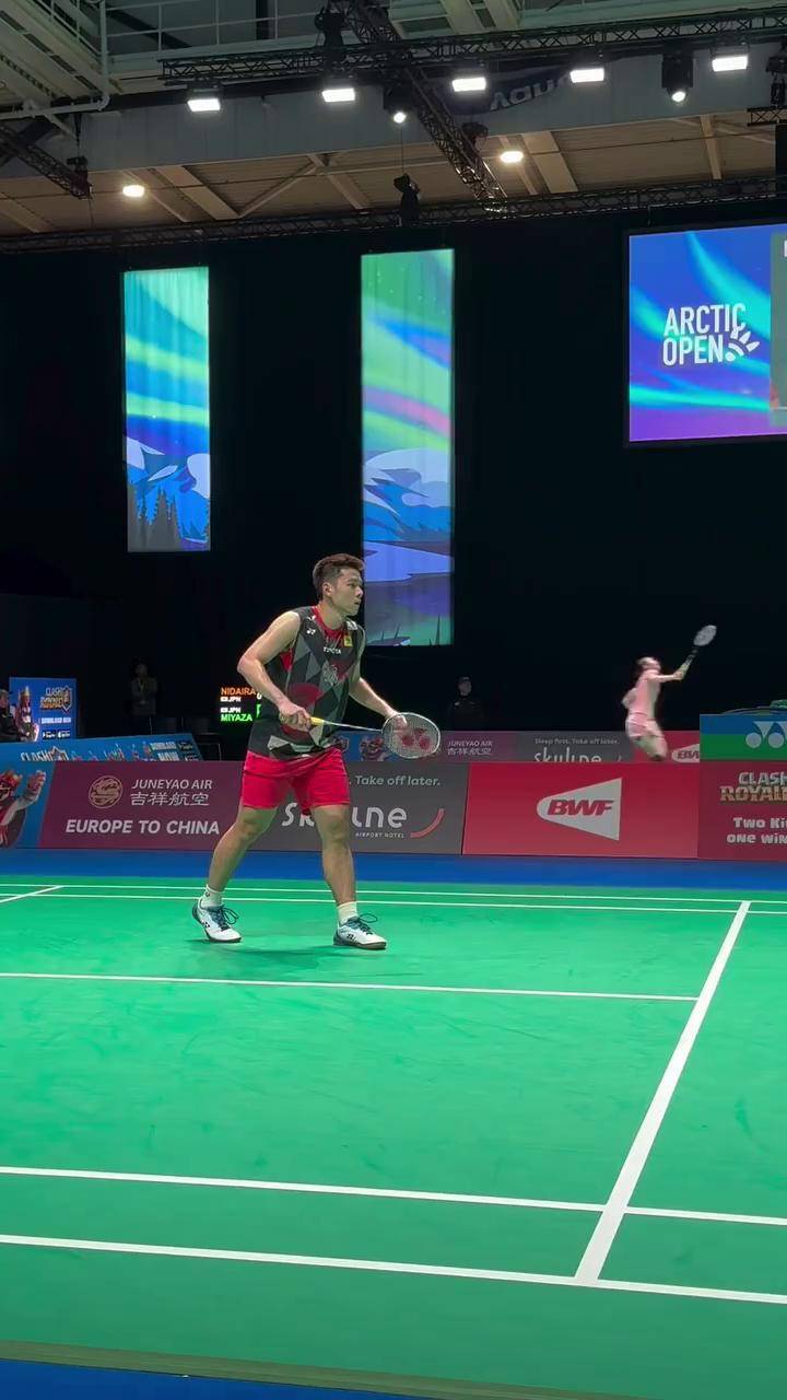 特别是在主 特别是在主